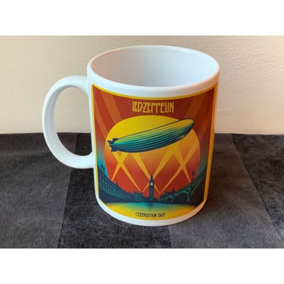 LED ZEPPELIN CELEBRATION DAY 11 OZ MUG COFFEE TEA ROCK MUSIC LEGEND Robert Plant - Picture 1 of 4